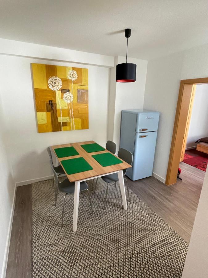 רוסטוק Ruhige Ferienwohnung מראה חיצוני תמונה