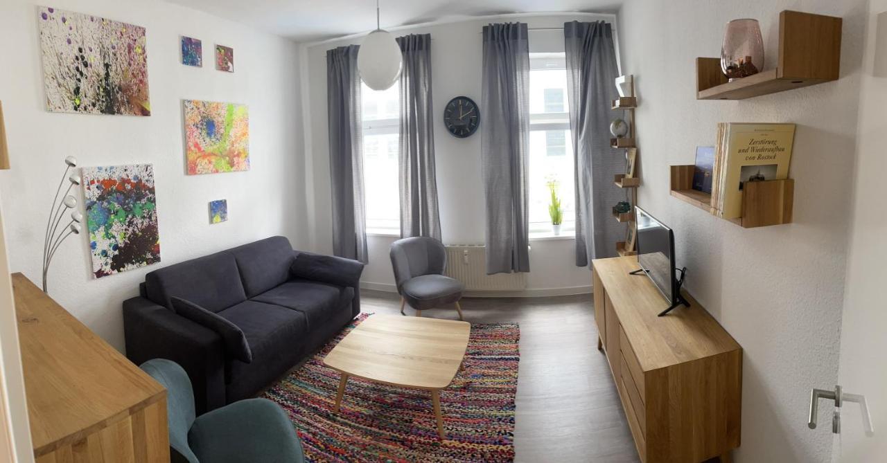 רוסטוק Ruhige Ferienwohnung מראה חיצוני תמונה